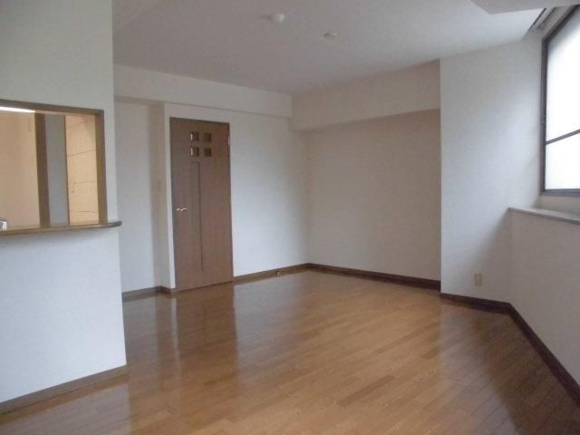 居室・リビング　※別部屋参考写真