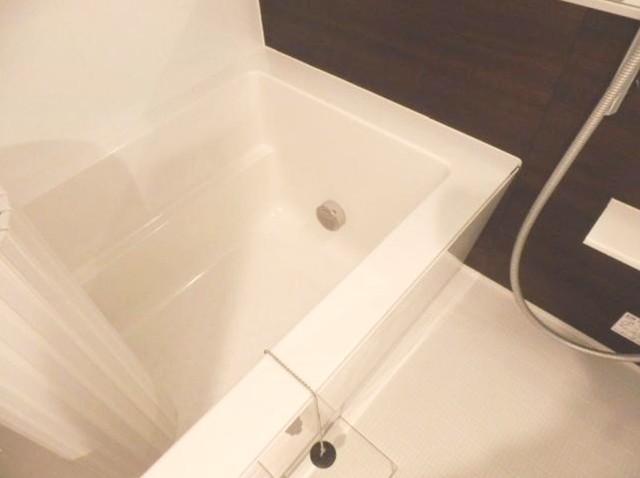 バス・シャワールーム　別部屋同仕様