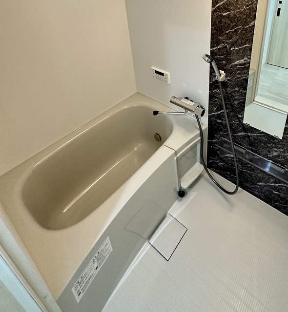 バス・シャワールーム　同仕様