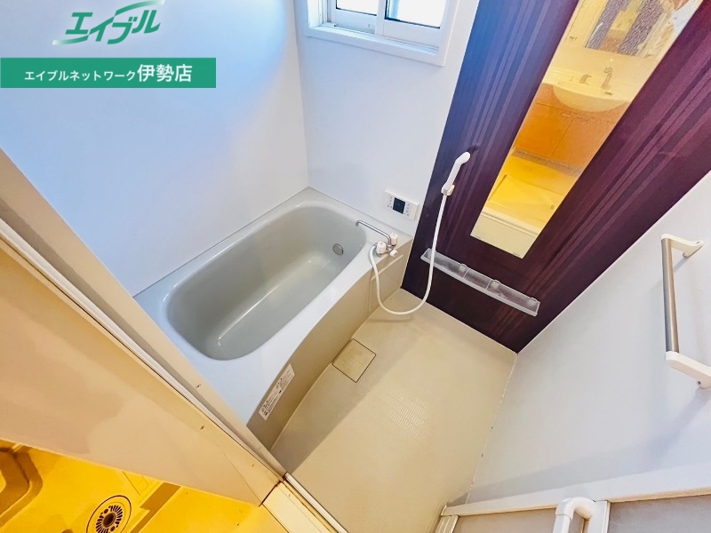 バス・シャワールーム　別部屋参考写真です