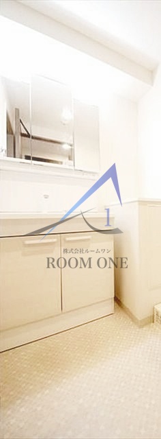 洗面設備　独立洗面台です。