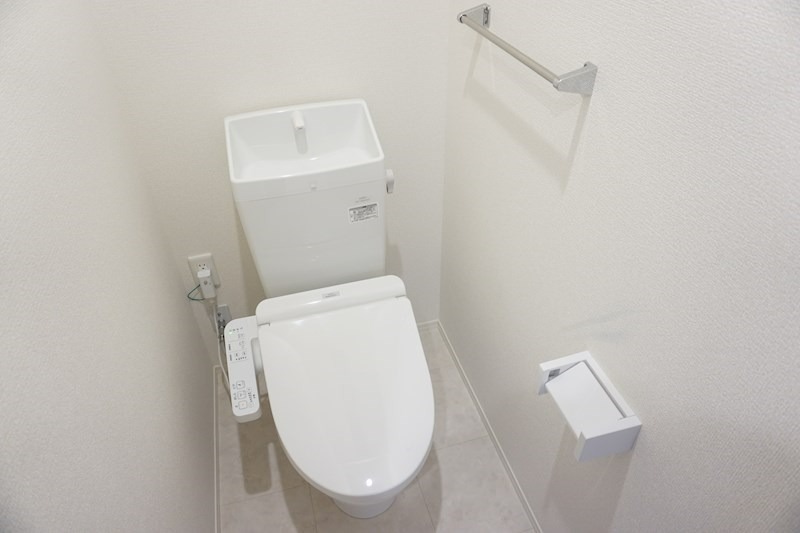 トイレ　同型タイプ