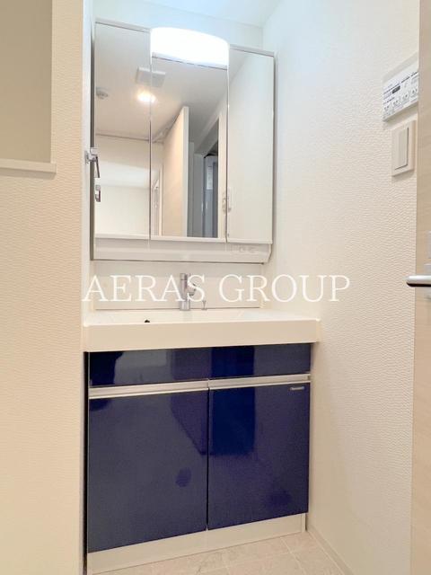 洗面設備　同仕様