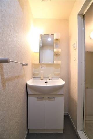 洗面設備　朝の身支度はここから。