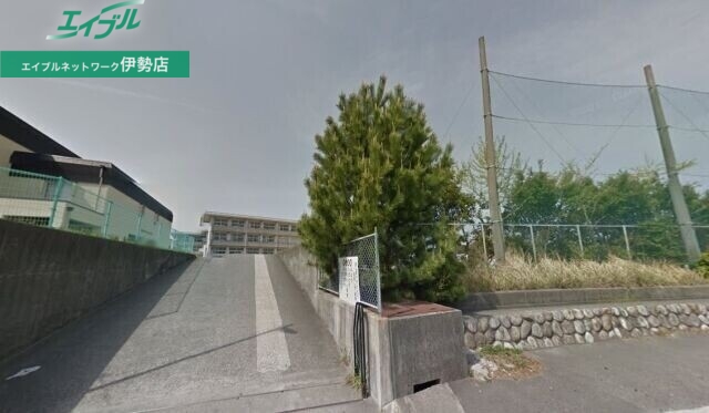 中学校　志摩市立文岡中学校（中学校）まで1541m