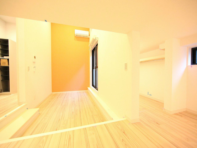 その他　洋室5.1帖　アンダーロフト4.9帖（収納としても使えます）