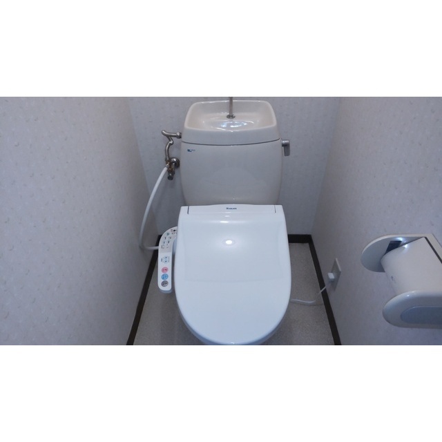 トイレ　シャワー付きトイレ（同仕様タイプ）