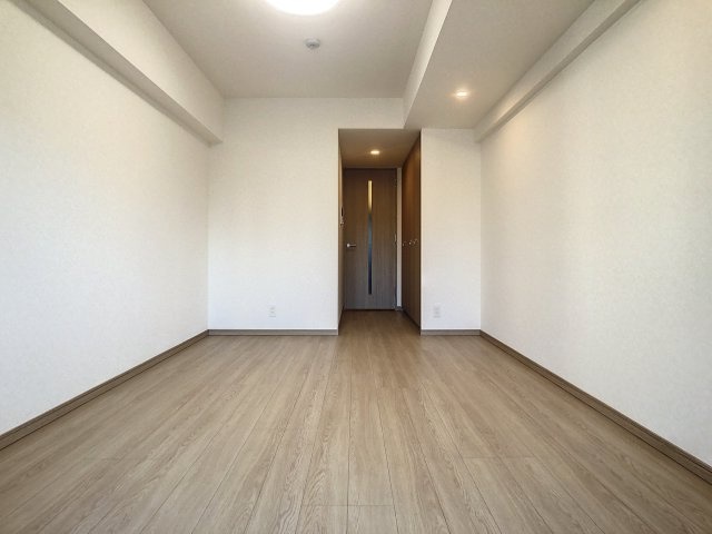 その他部屋・スペース　清潔感のあるフローリングのお部屋です