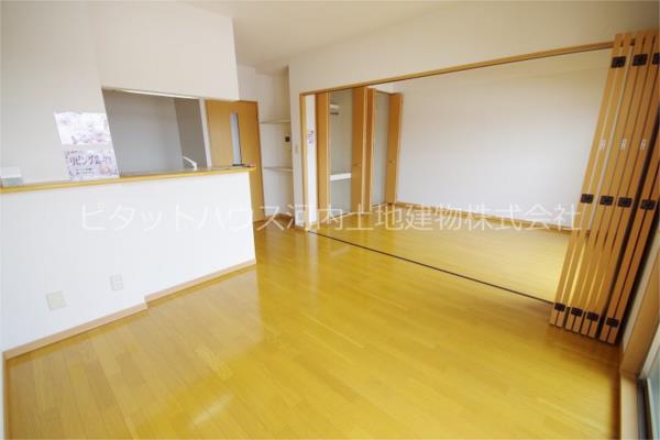 居室・リビング　※類似室内