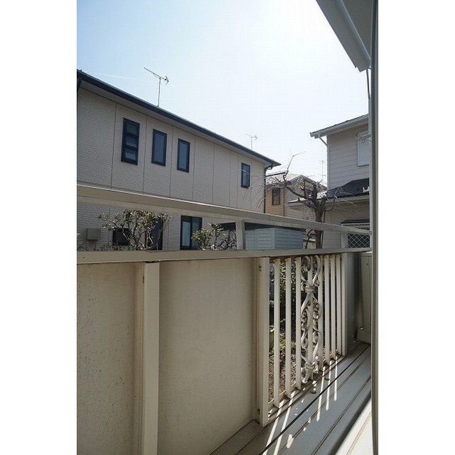 バルコニー　日当たり良好のミニバルコニー♪