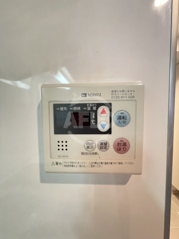 その他設備　アーデン京町堀ウエスト　給湯器