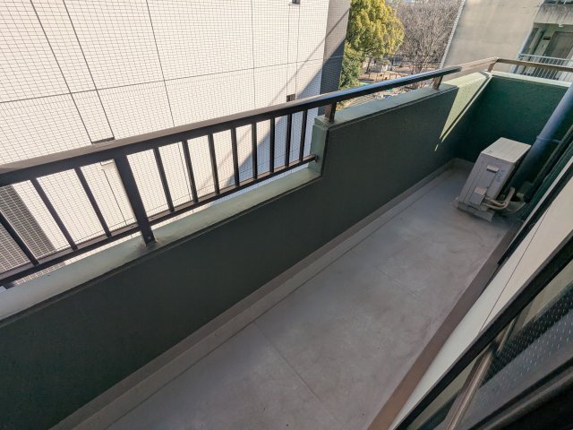 バルコニー　橘屋ビルAMDE