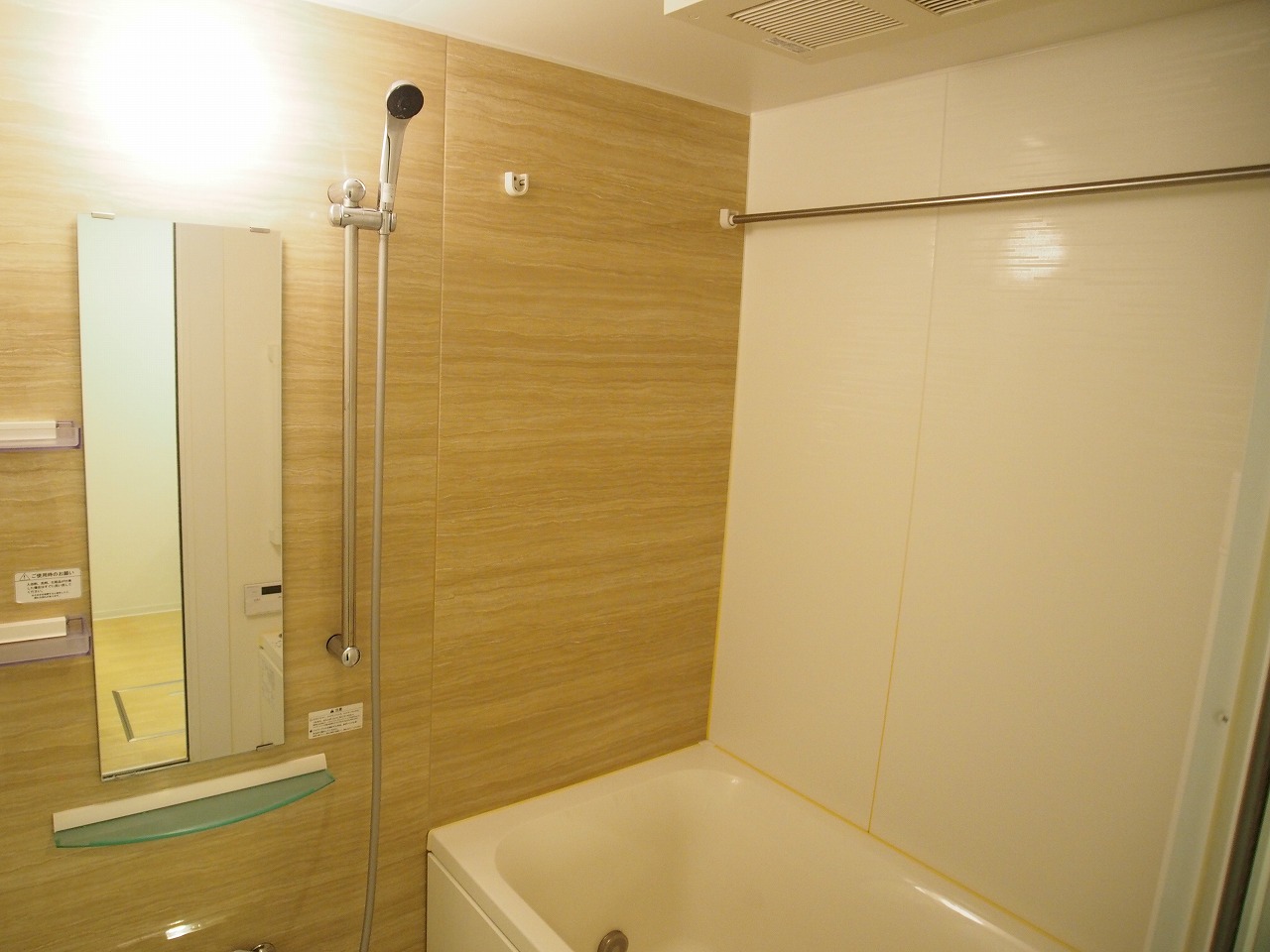 バス・シャワールーム　※写真は別室です。