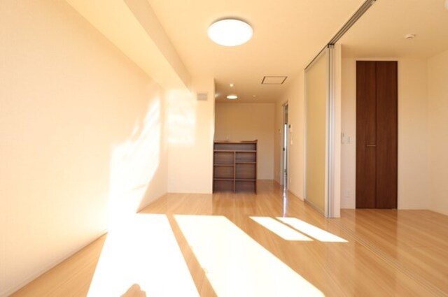 居室・リビング　リビング全景