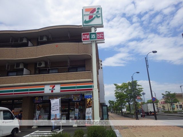 コンビニ　セブン－イレブン仙台小鶴新田駅前店（コンビニ）まで893m