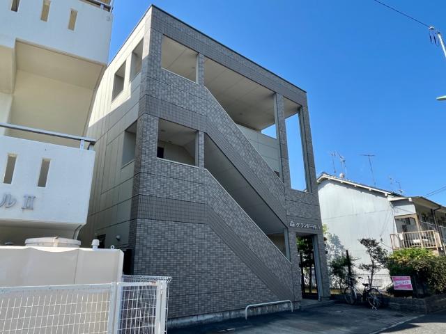 建物外観　外観写真（昼）