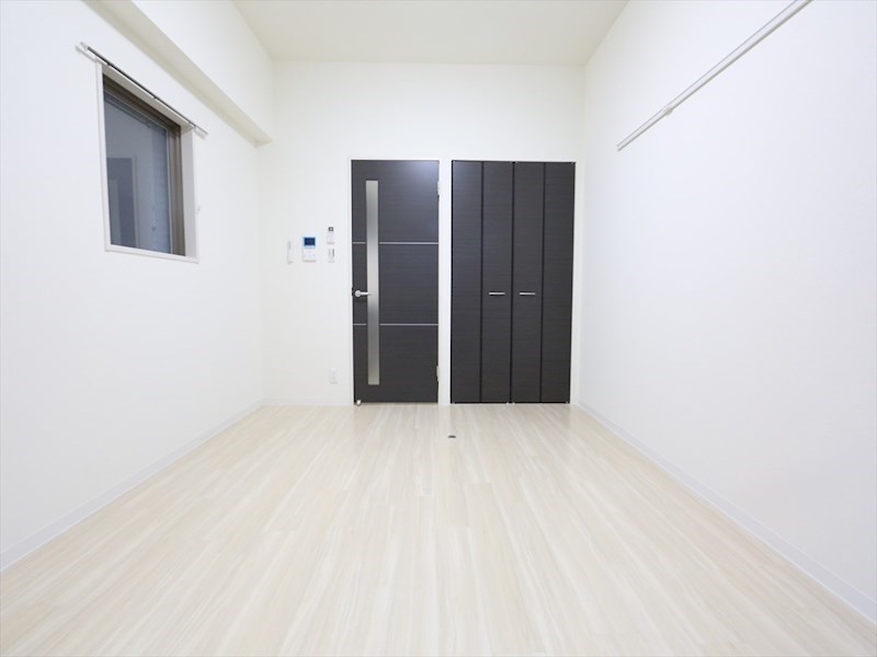 その他部屋・スペース　洋室7.7帖　クローゼット付（収納充実してます）