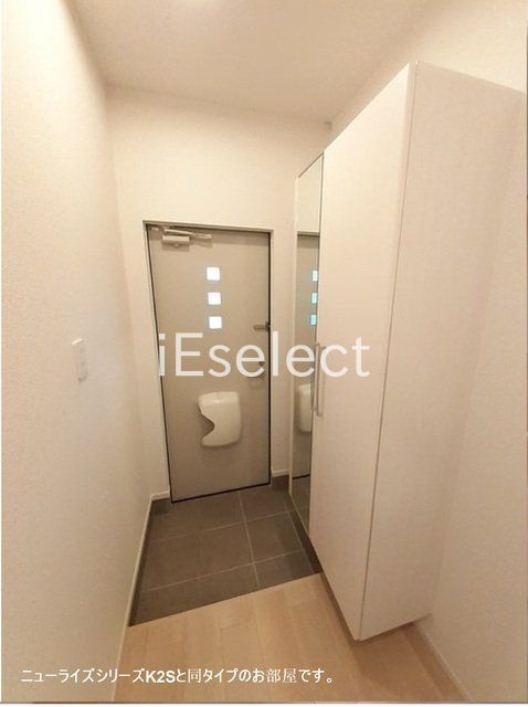 玄関　同タイプのイメージ写真です