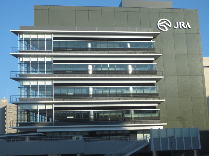 その他　JRA（その他）まで516m