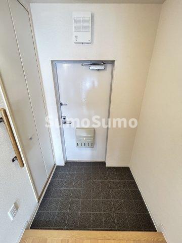 玄関　シンプルで使いやすい玄関です