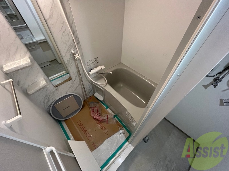 バス・シャワールーム　お風呂になります。一日の疲れを癒してくださいね。