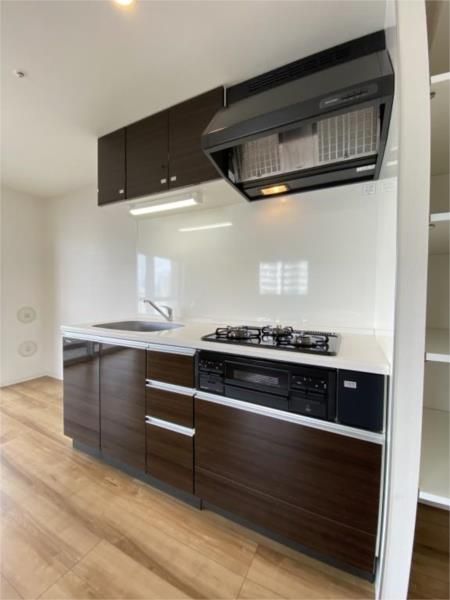 キッチン　※別部屋参考写真