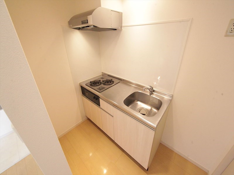 キッチン　システムキッチン（ガス2口コンロ付）