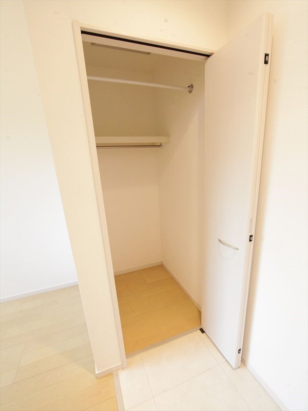 収納　クローゼット（収納充実してます）