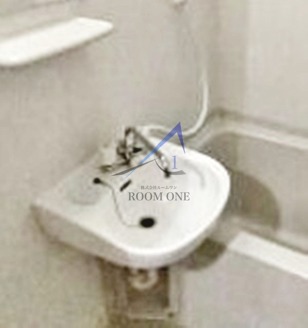 洗面設備　洗面台です。