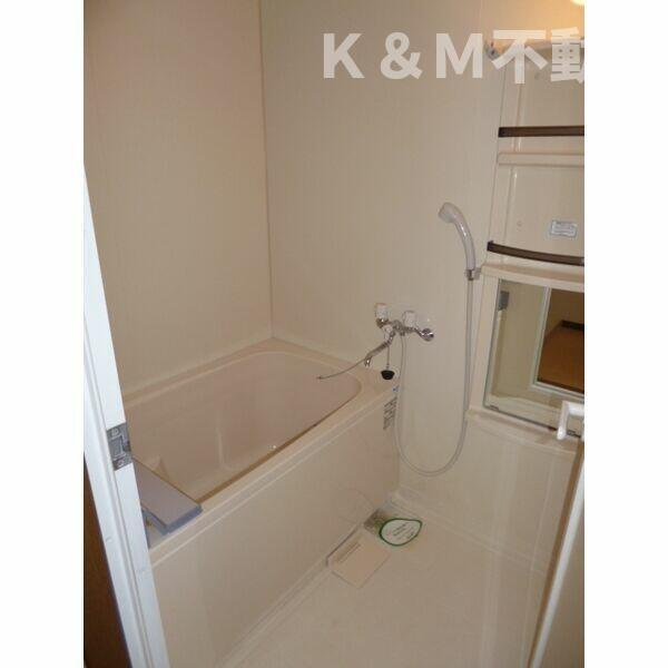 バス・シャワールーム　きれいなお風呂です