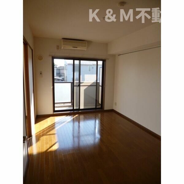 居室・リビング　ゆったりとしたリビングです