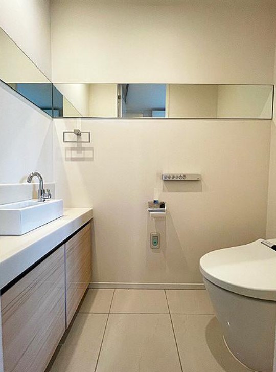 トイレ　別部屋参考写真