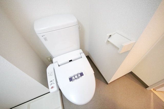 トイレ　※別部屋参考写真です