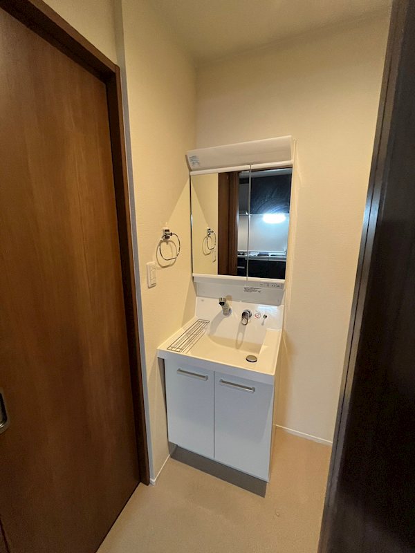 洗面設備　別部屋参考写真