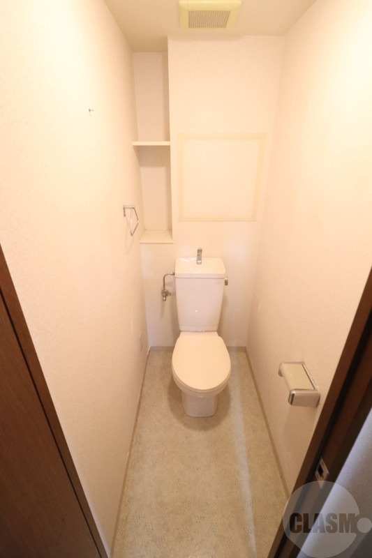 トイレ　綺麗な水回りです