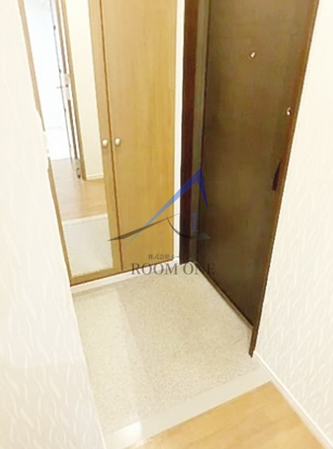 玄関　玄関です。