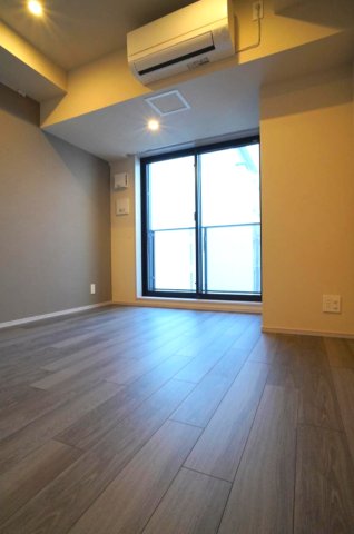 居室・リビング　内観