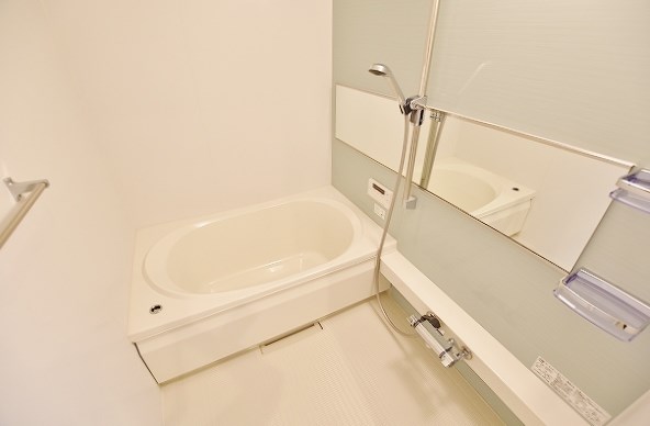 バス・シャワールーム　★オートバス★★追い炊き機能★