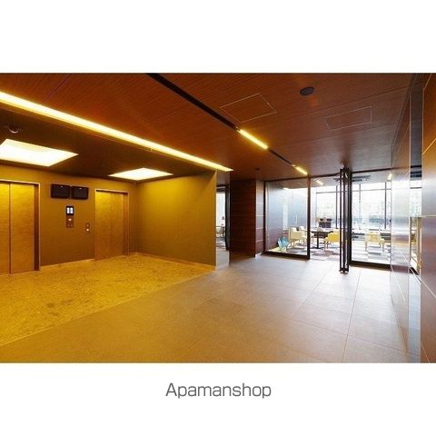 ロビー　ロビー