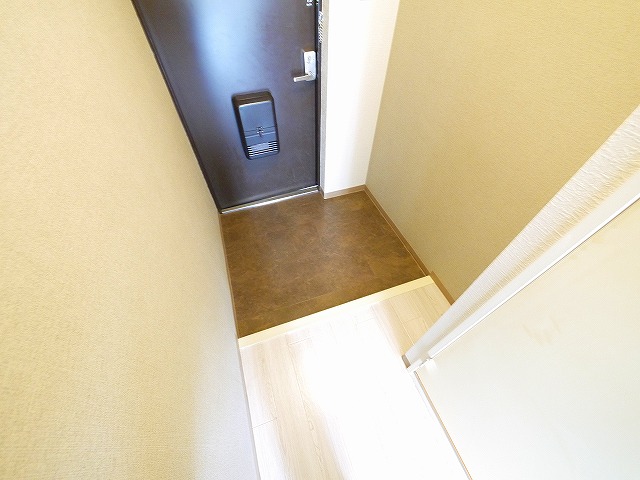 玄関　収納もある玄関です