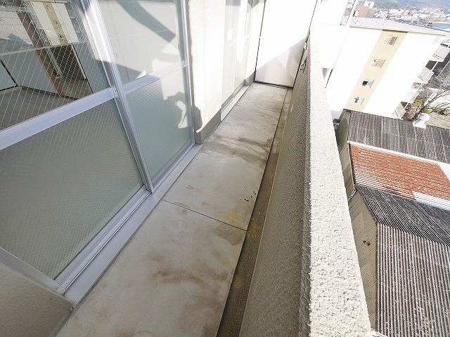 バルコニー　バルコニーがあります
