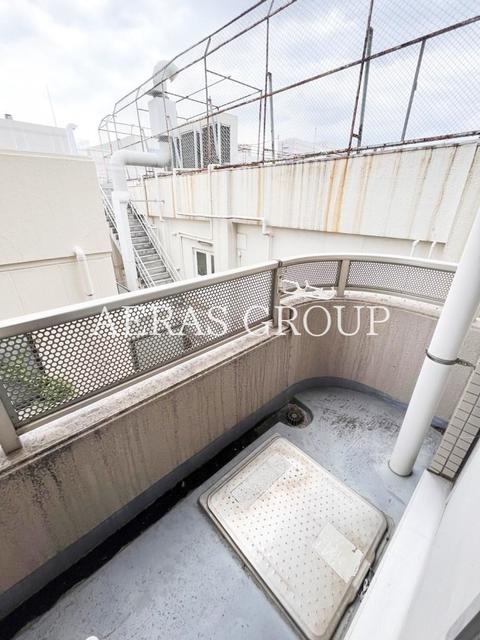 バルコニー　別部屋同仕様タイプ