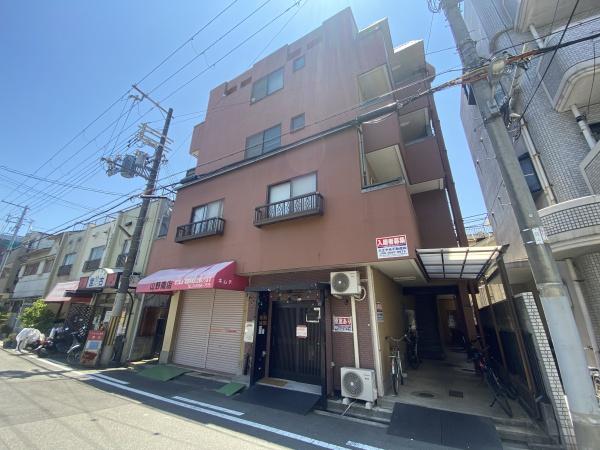 建物外観　★鉄骨造4階建て★
