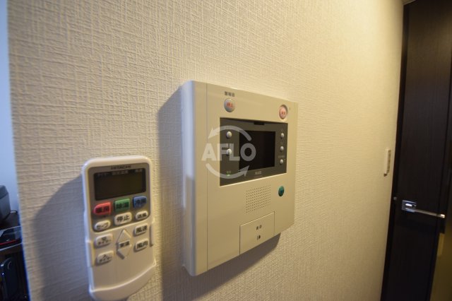 セキュリティ　カスタリア堺筋本町　モニター付きオートロック