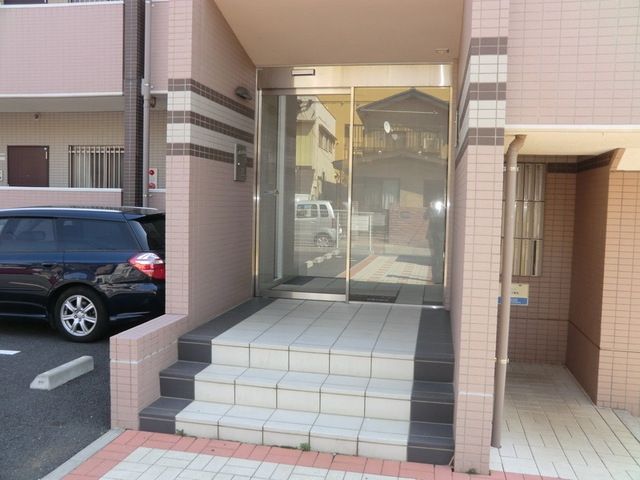 エントランス　外観