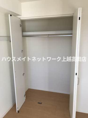 収納　クローゼット