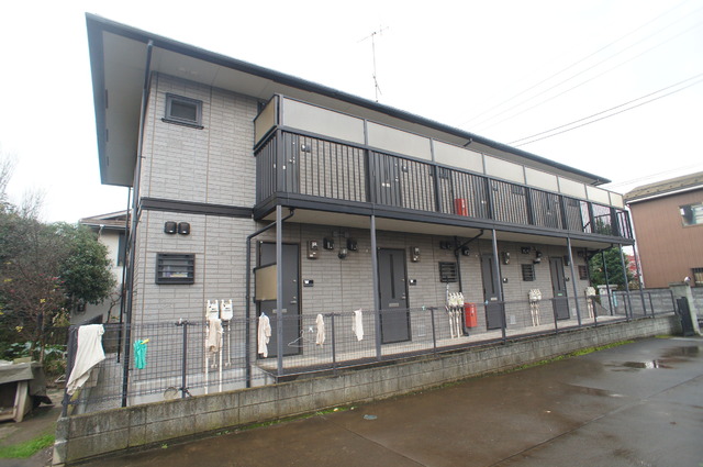 建物外観　大和ハウス施工♪コンビニの「ファミリーマート」まで４５０ｍで