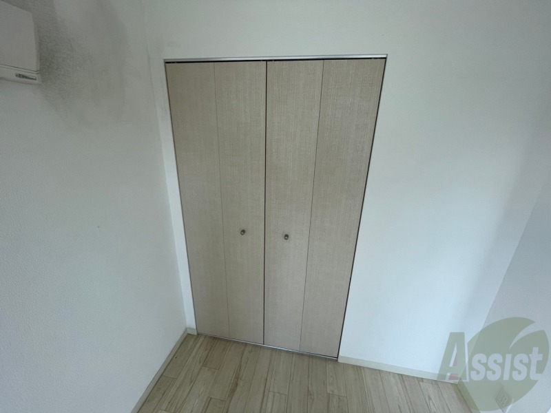 収納　寝室にあったクローゼット。荷物がたくさんあっても大丈夫。