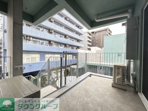 エントランス　お部屋探しはタウンハウジングへ♪