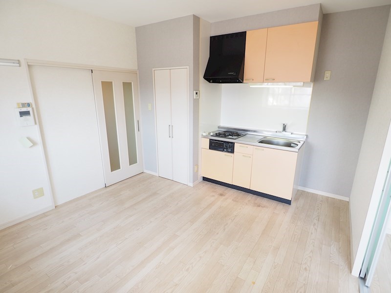 居室・リビング　明るい光が差し込みます